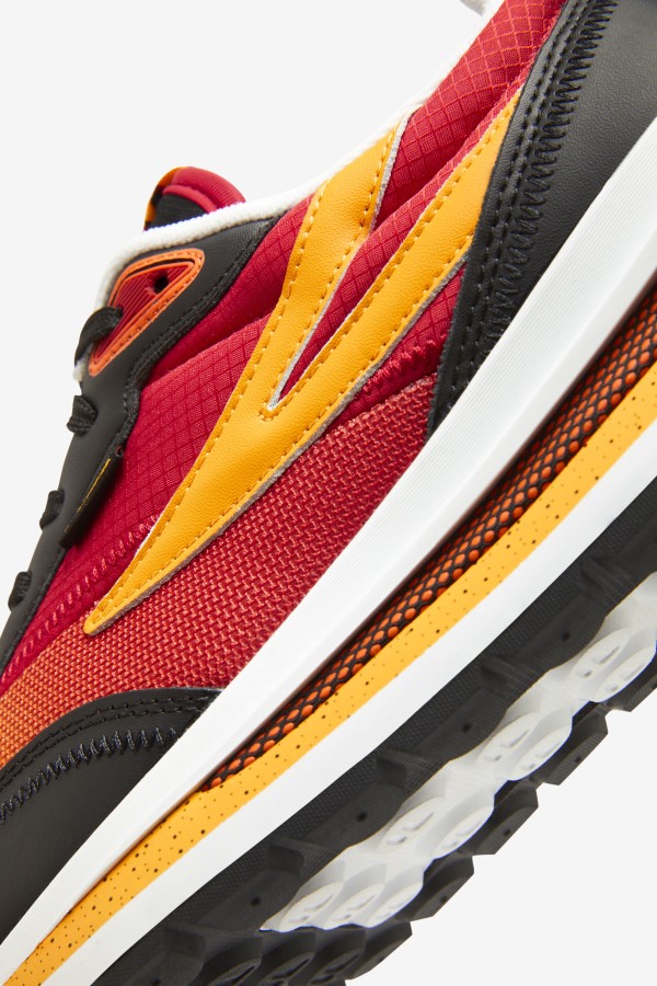 Fila Men\'s Renno Black/Red/Gold