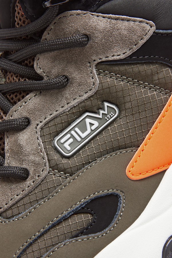 Tarmac/Black/Orange Men\'s Ray Tracer TR 2 Mid Fila