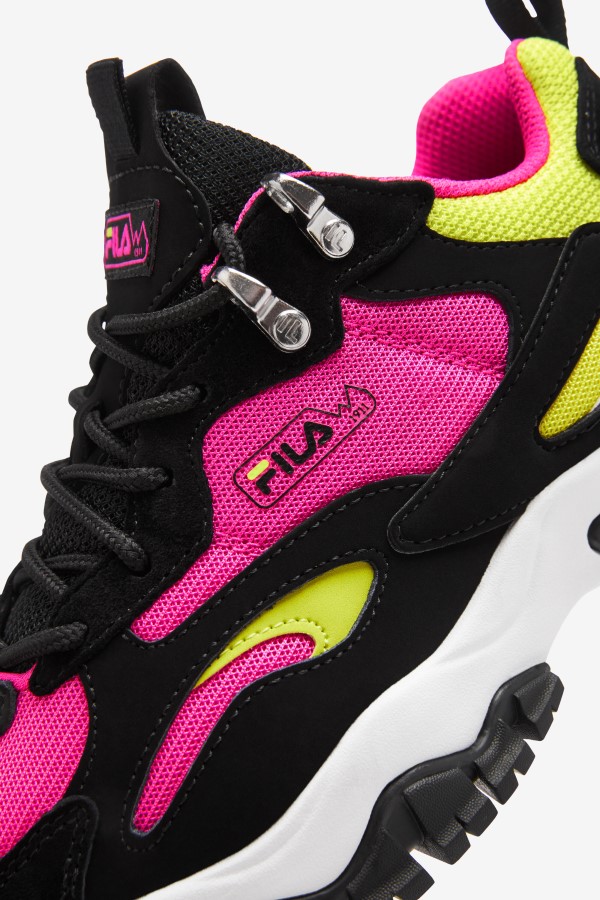 Women\'s Ray Tracer TR 2 Black/White/Pink Glow Fila