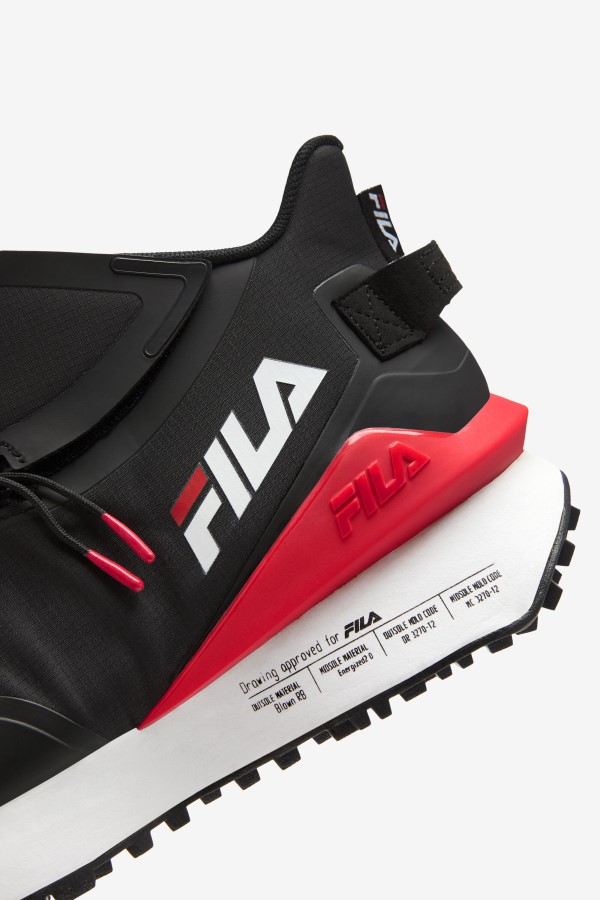 Black/Red/White Women\'s Space Runner Fila